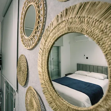 2bdr Amalfi Blue In Larnaca! - Mackenzie Area & Pet Friendly! ラルナカ