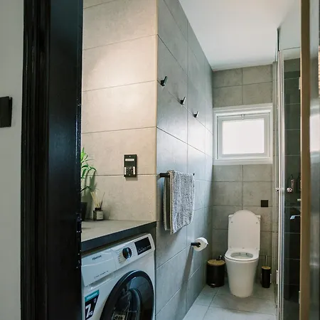 Apartamento 2bdr Amalfi Blue In Larnaca! - Mackenzie Area & Pet Friendly! *