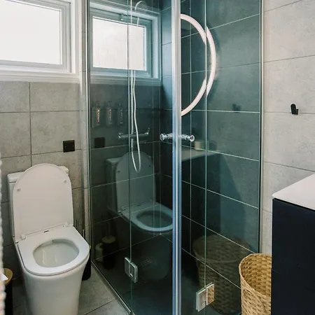 Apartamento 2bdr Amalfi Blue In Larnaca! - Mackenzie Area & Pet Friendly!