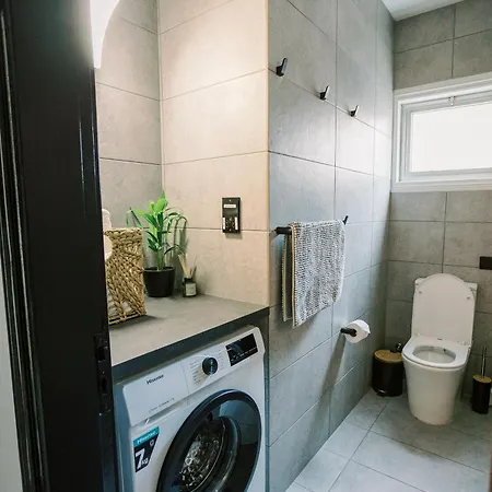 2bdr Amalfi Blue In Larnaca! - Mackenzie Area & Pet Friendly! Larnaca