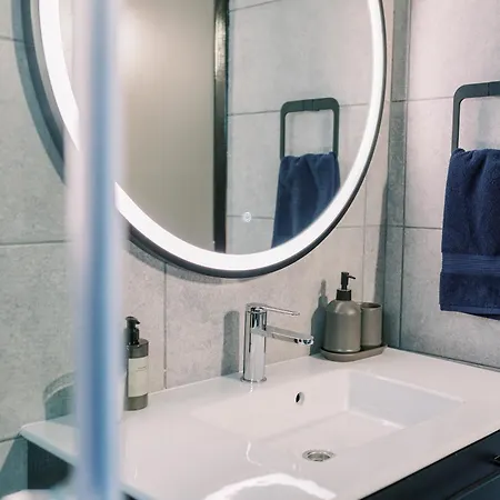 Apartamento 2bdr Amalfi Blue In Larnaca! - Mackenzie Area & Pet Friendly!
