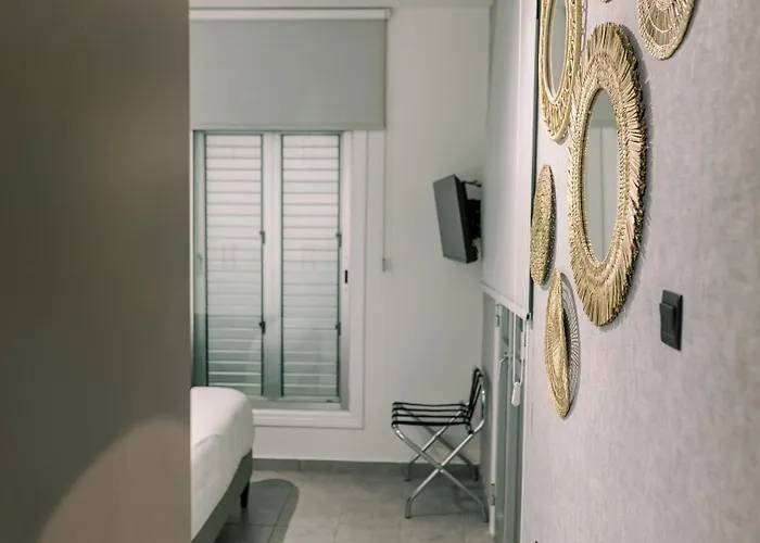 2bdr Amalfi Blue In Larnaca! - Mackenzie Area & Pet Friendly! Appartement Larnaca